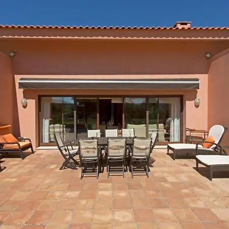 Guestready - Tranquillity In Baião